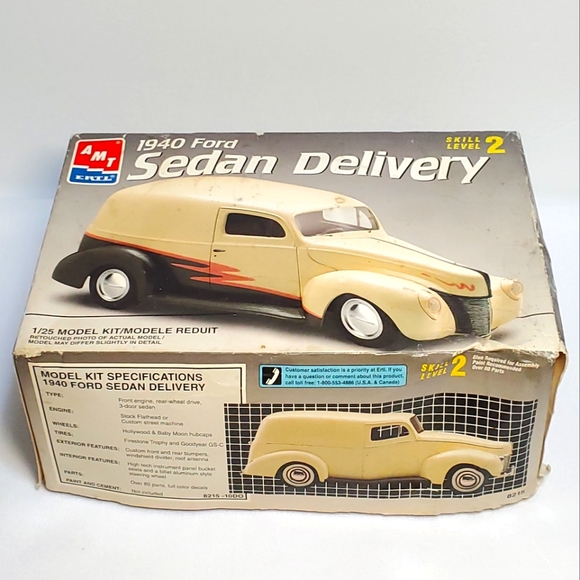 AMT Ertl 1940 Ford Sedan Delivery Model Kit #8215 Scale 1/25 SEALED BOX NEW. - Picture 1 of 14